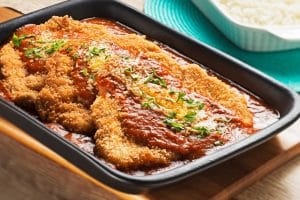 Filé suíno à parmegiana